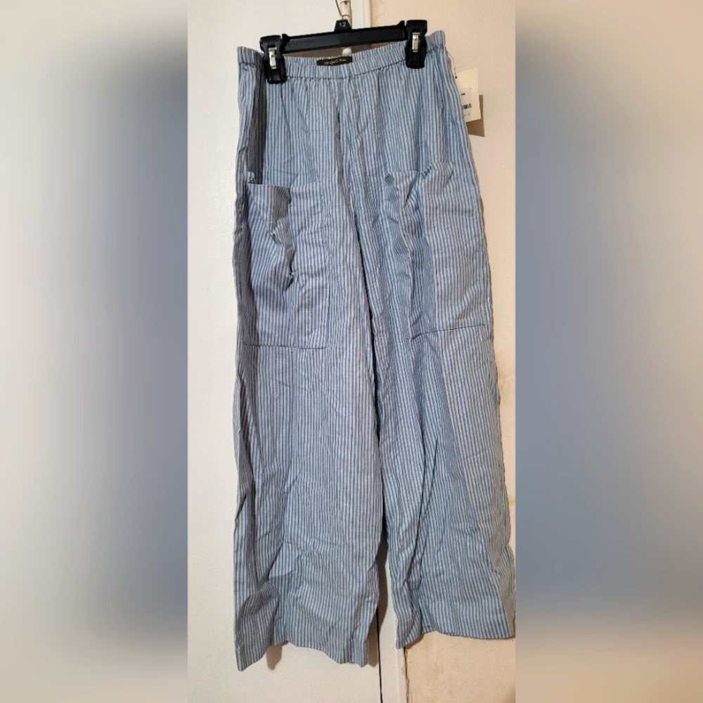 brand new linen rayon pants with feont pockets